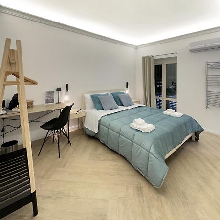 Vicki Vomero Rooms - Napoli Экстерьер фото